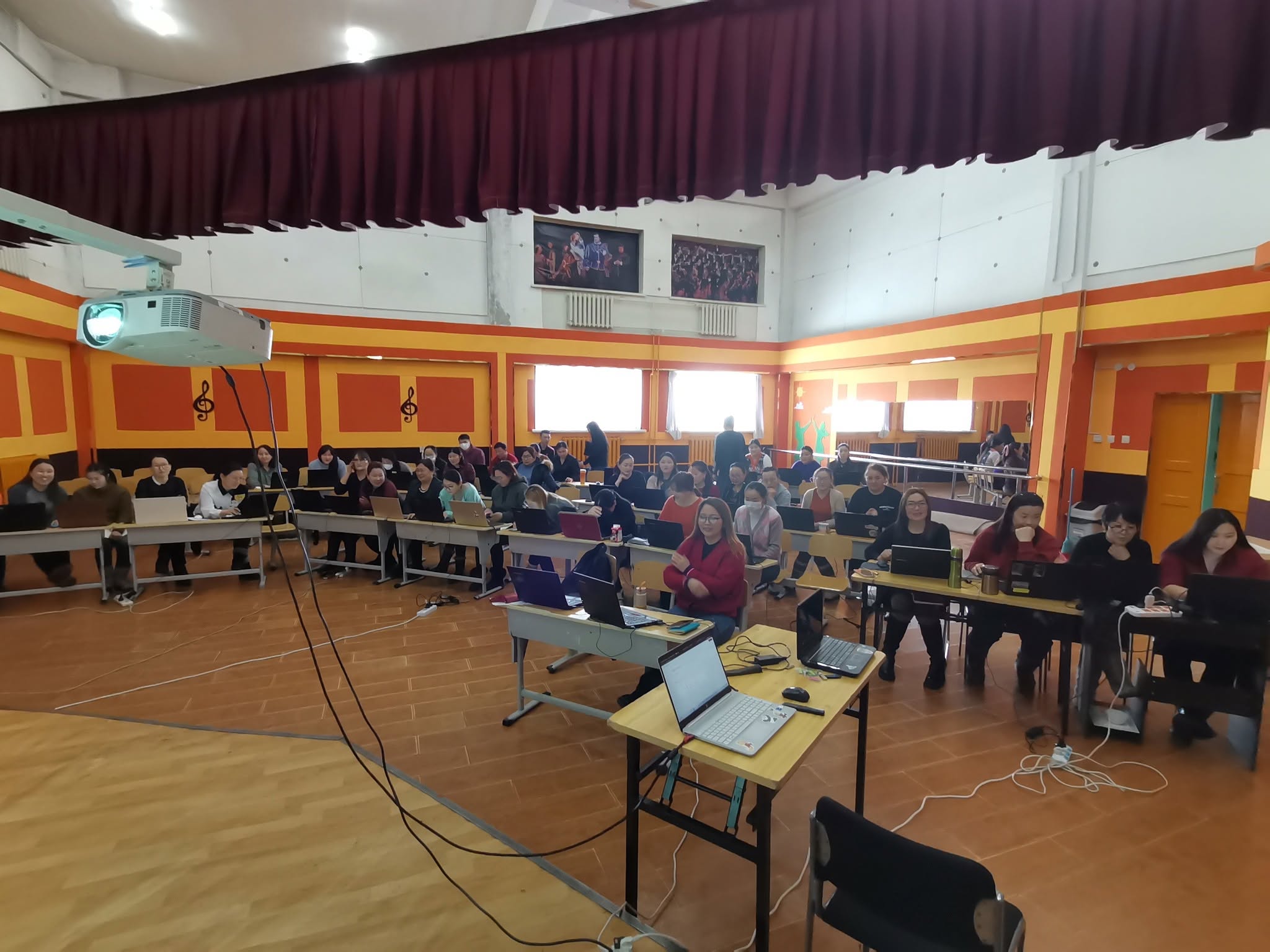 15-р сургууль — Орхон аймаг